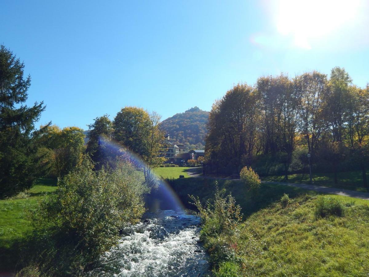 Free Apartment - Bei Den Thermen Bad Urach Esterno foto